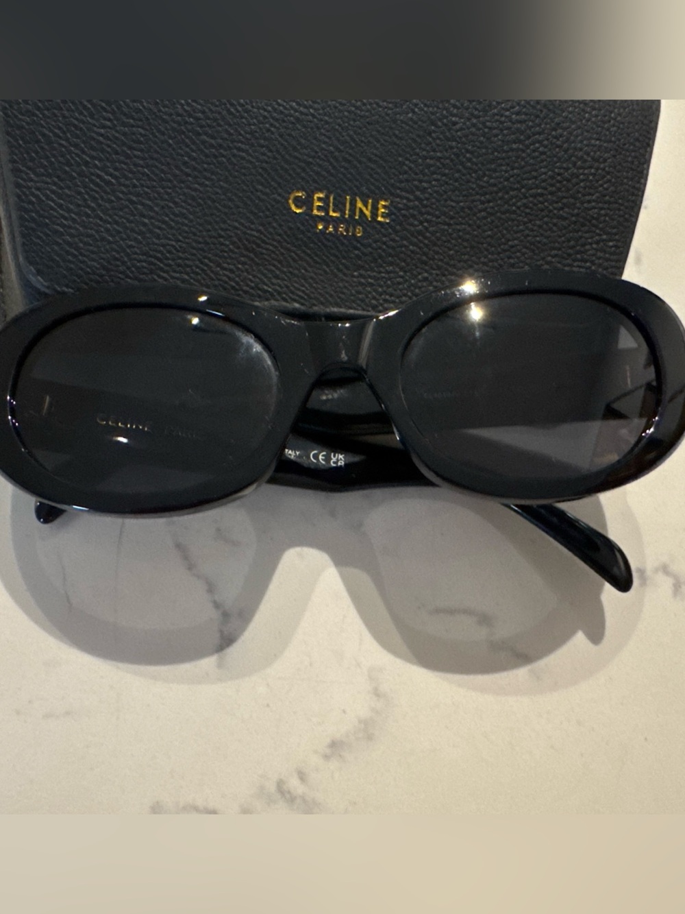 Black Oval triumphe Sunglasses